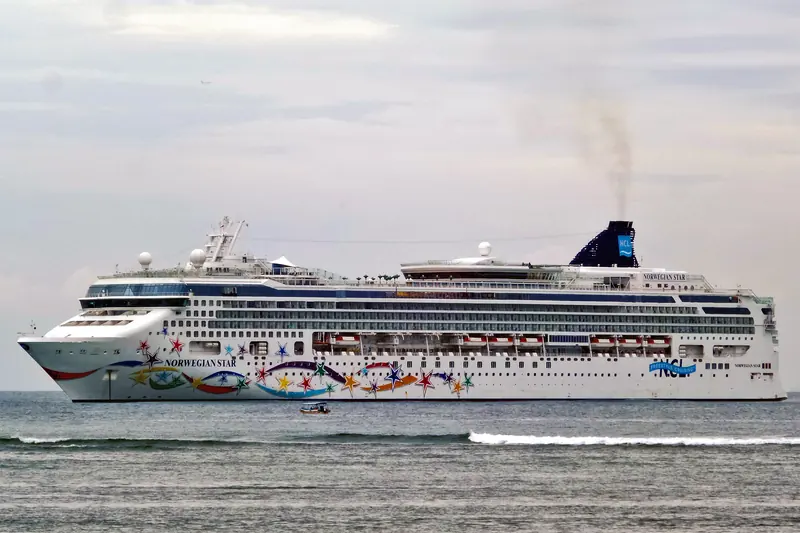 Norwegian Star, crucero de Norwegian Cruise Line