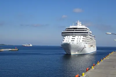 Seven Seas Splendor, a Regent Seven Seas Cruises cruise ship