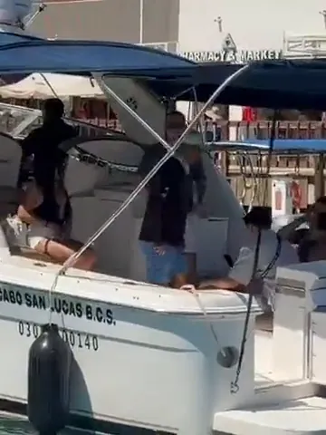 Short video of the Sea Ray 36 at Marina Cabo San Lucas with Christian's group on board