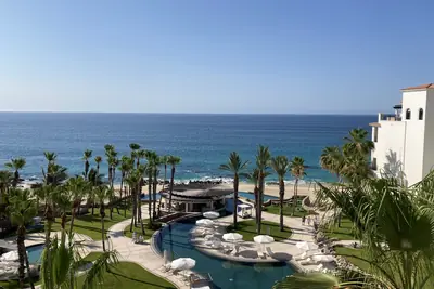Cabo Real coastline on the Los Cabos corridor