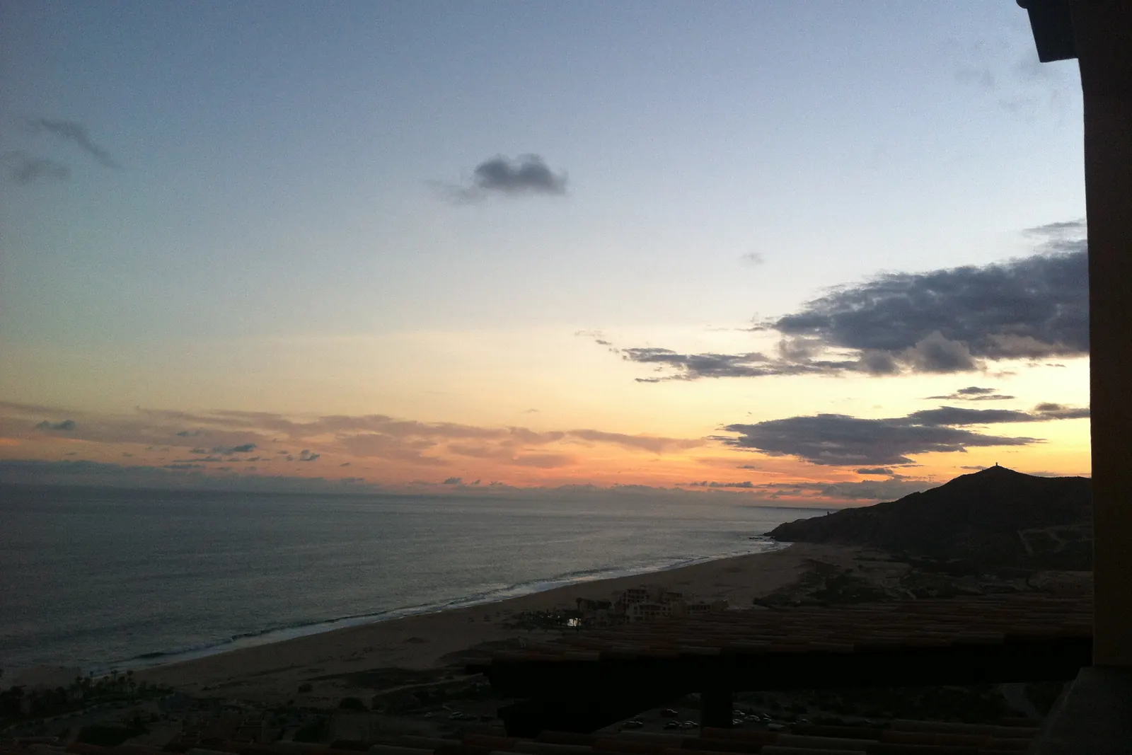 Sunset over the Pacific seen from Pueblo Bonito in Cabo San Lucas