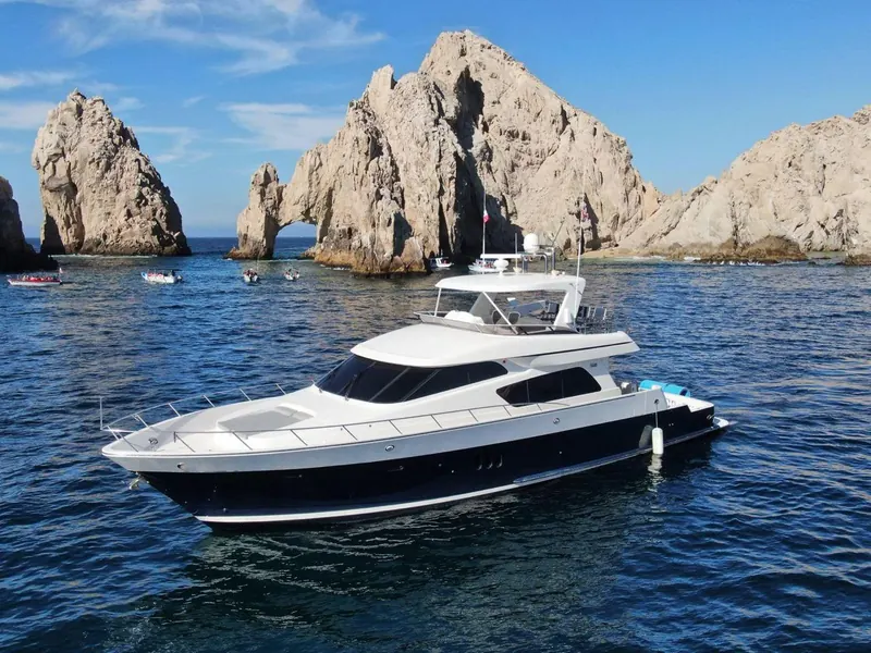 McKinna 70 luxury yacht at the Arch, Cabo San Lucas