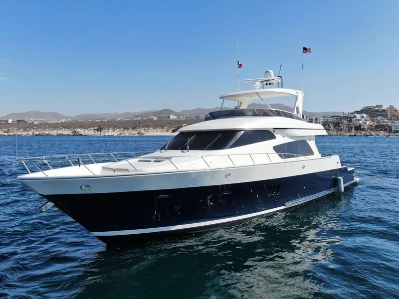 Yate privado McKinna 70 en Cabo San Lucas