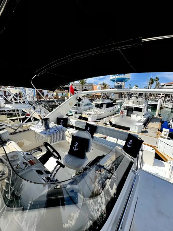 Sea Ray 40 private yacht in Cabo San Lucas
